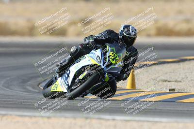 media/Dec-08-2024-CVMA (Sun) [[267e5a7075]]/Race 2-Amateur Supersport Open/